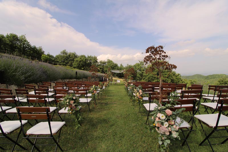 Nella foto uno dei giardini di Spao Borgo San Pietro in cui è possibile celebrare il matrimonio con rito civile