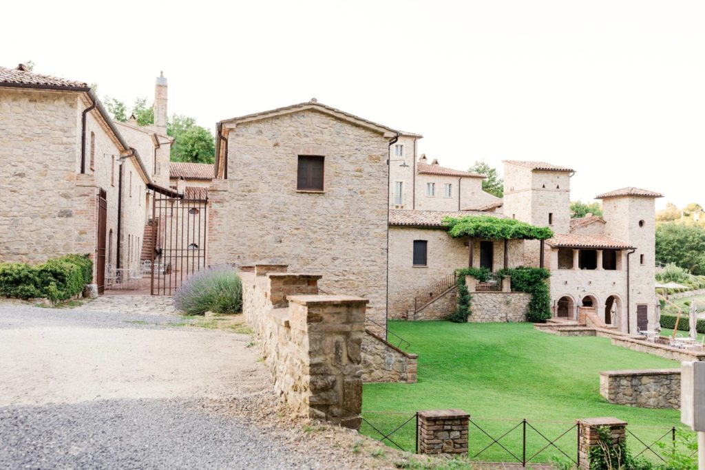 In questa foto uno scorcio di Spao Borgo San Pietro, tra i borghi medievali in Umbria più suggestivi