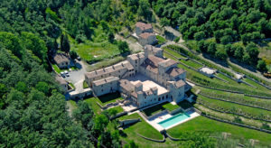 In questa foto una veduta aerea di Borgo San Pietro, ad Allerona, tra Umbria, Toscana e Lazio
