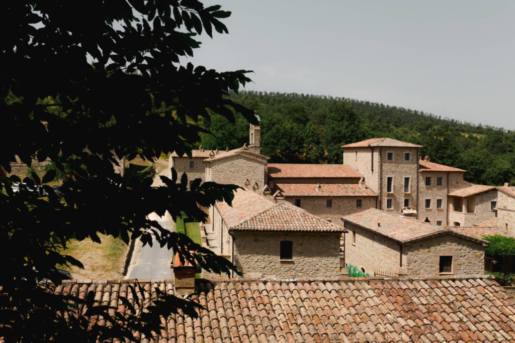 dreamy marriage in umbria