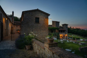 en::NIGHT| it::NOTTE